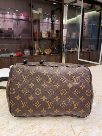 Louis Vuitton NéoNoé MM Monogram