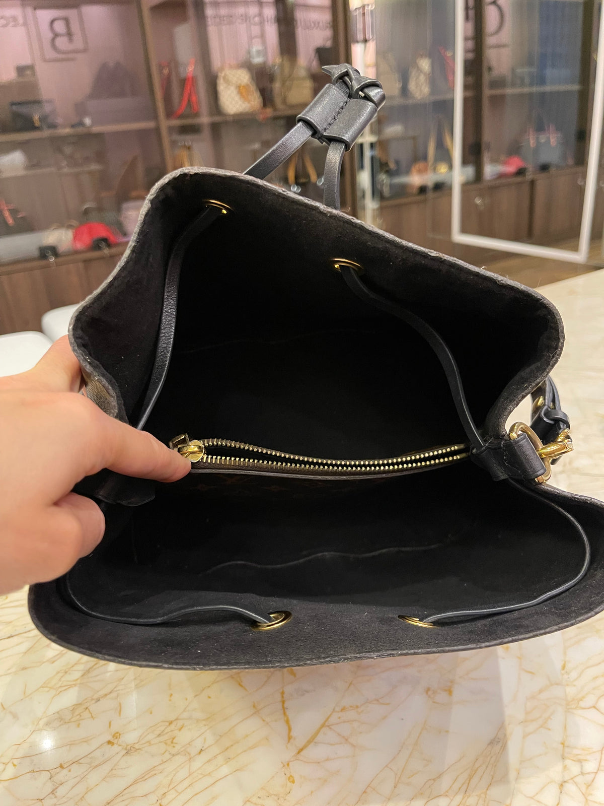 Louis Vuitton NéoNoé MM Monogram