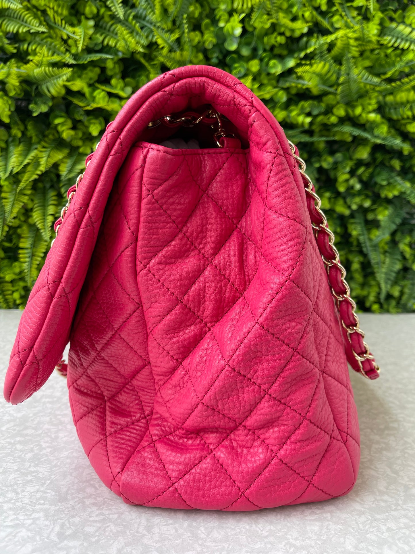 Chanel XXL Travel Classic Single Flap Rosa