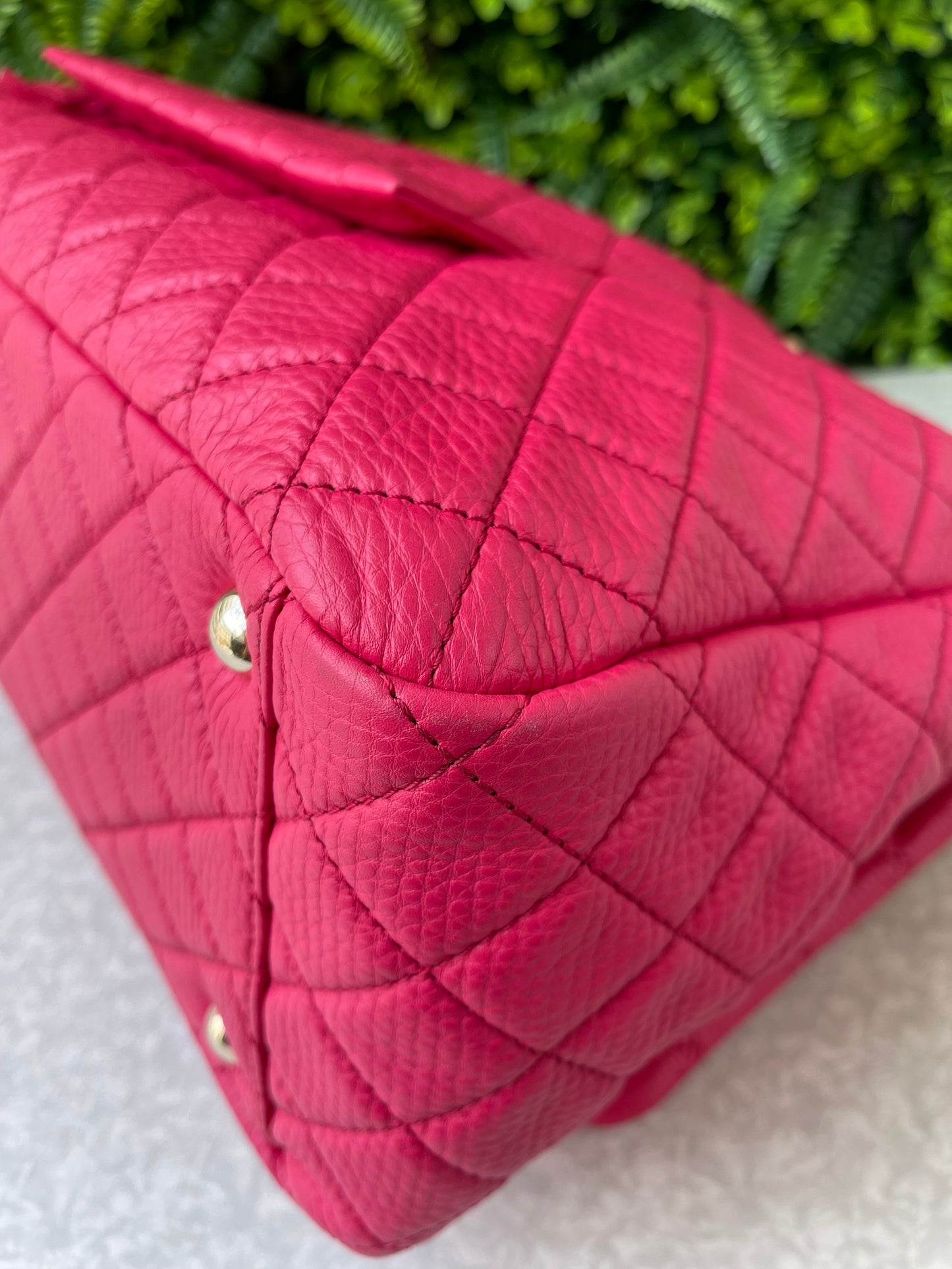 Chanel XXL Travel Classic Single Flap Rosa