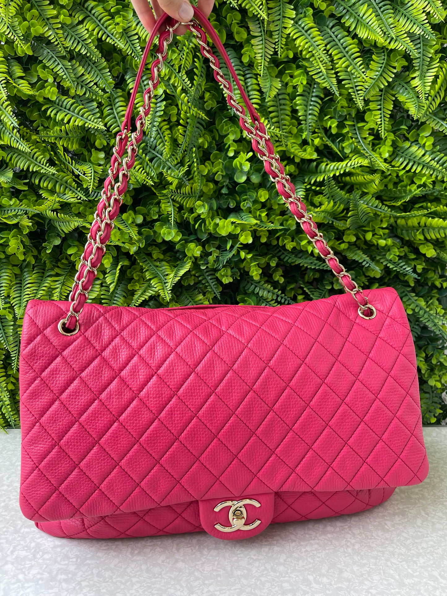 Chanel XXL Travel Classic Single Flap Rosa