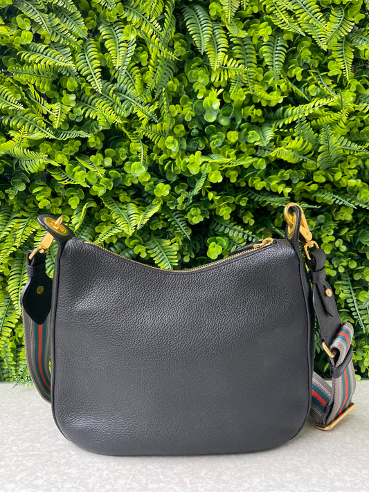 Prada Vitello Phenix Crossbody em Couro Preto