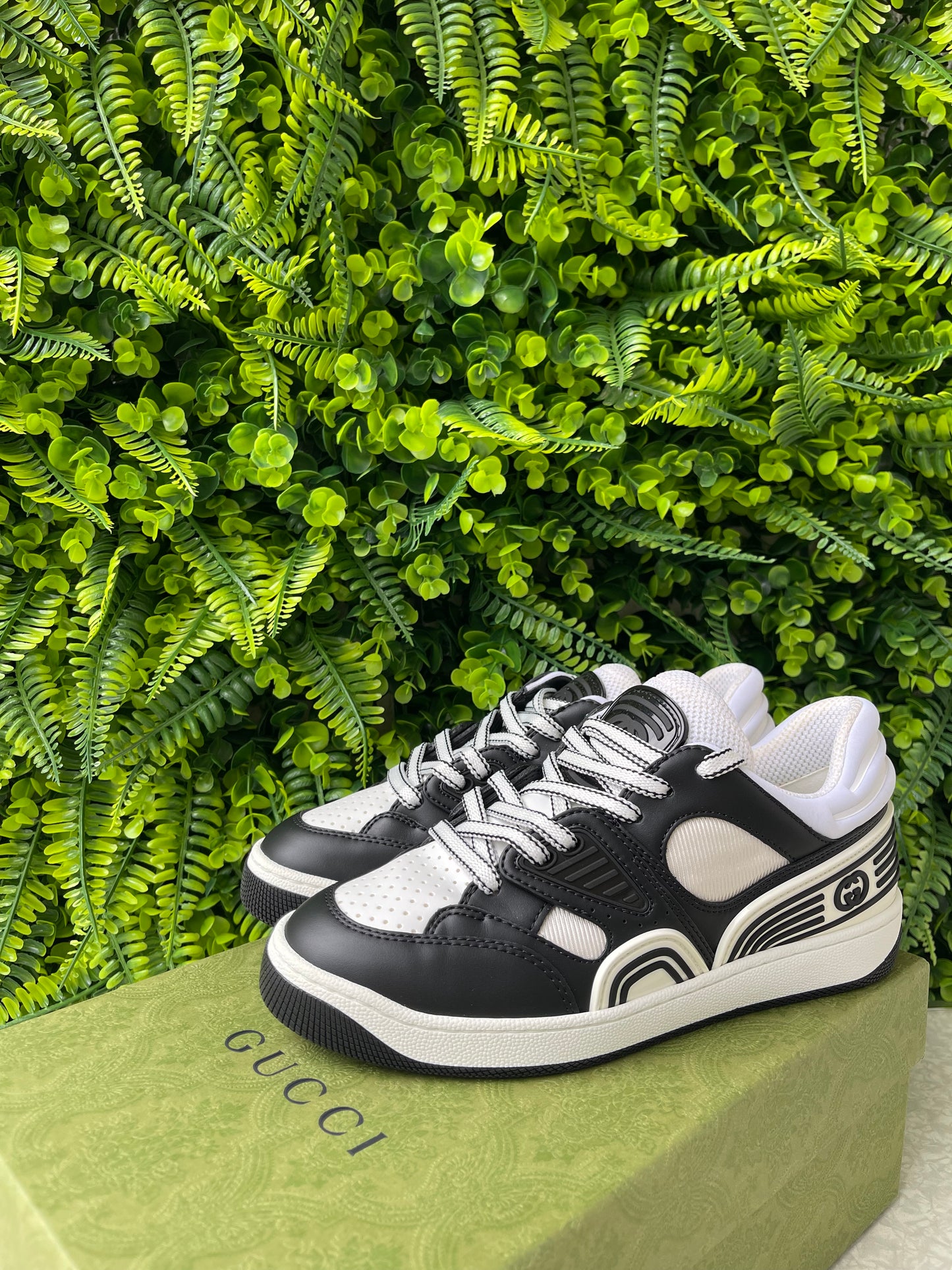 Tênis Gucci Basket Low Top