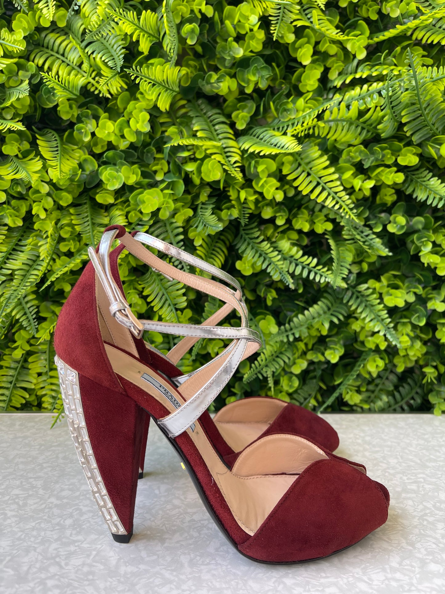 Sandália Prada Suede Vinho