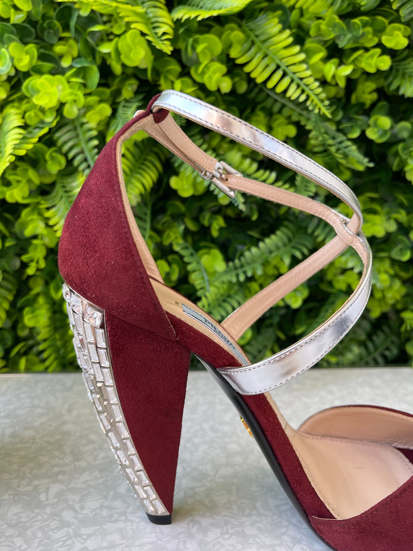 Sandália Prada Suede Vinho
