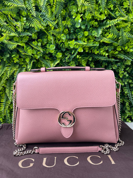 Gucci Interlocking G em Couro Rosa