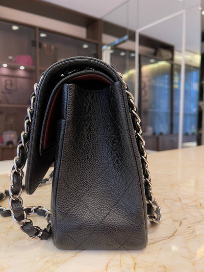 Chanel Classic Double Flap Couro Caviar Jumbo