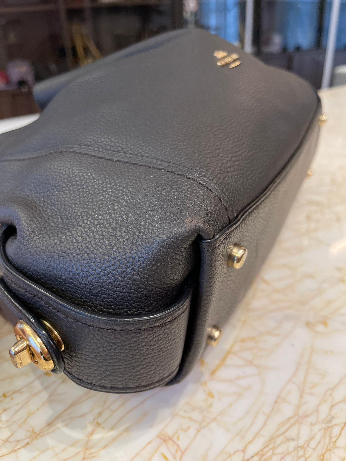 Coach Edie 31 Shoulder Bag Marrom