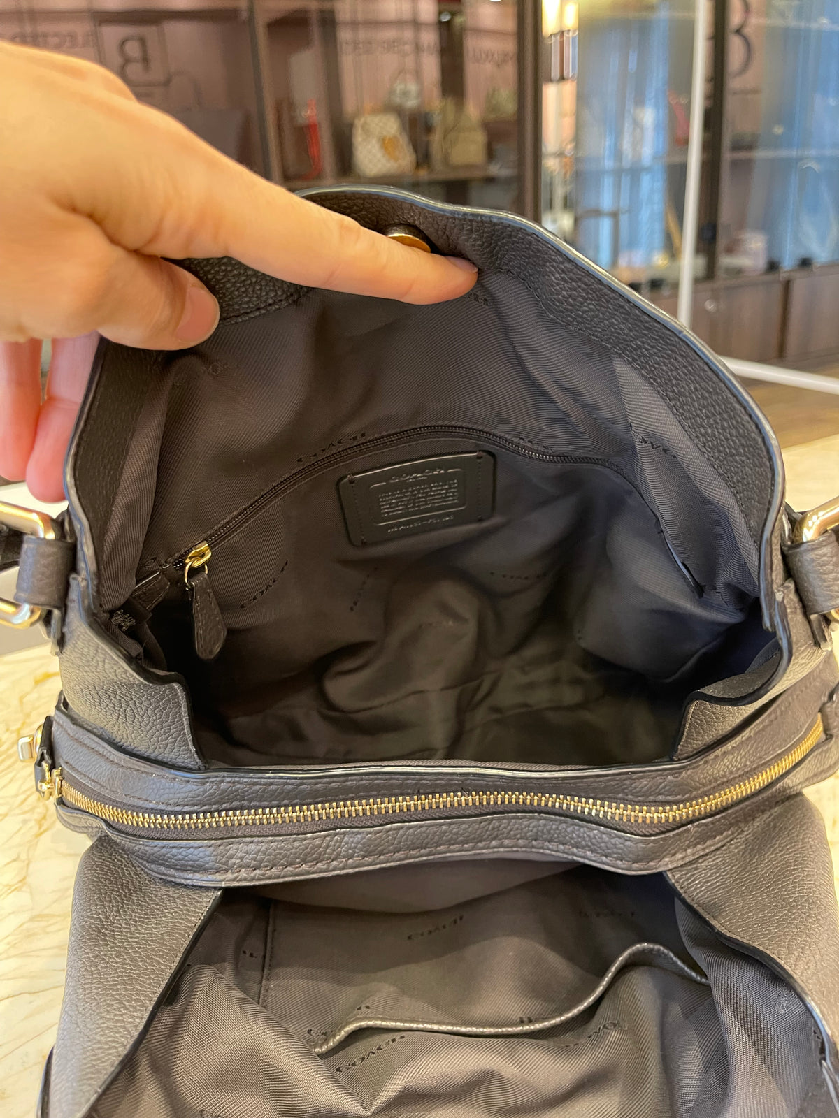 Coach Edie 31 Shoulder Bag Marrom