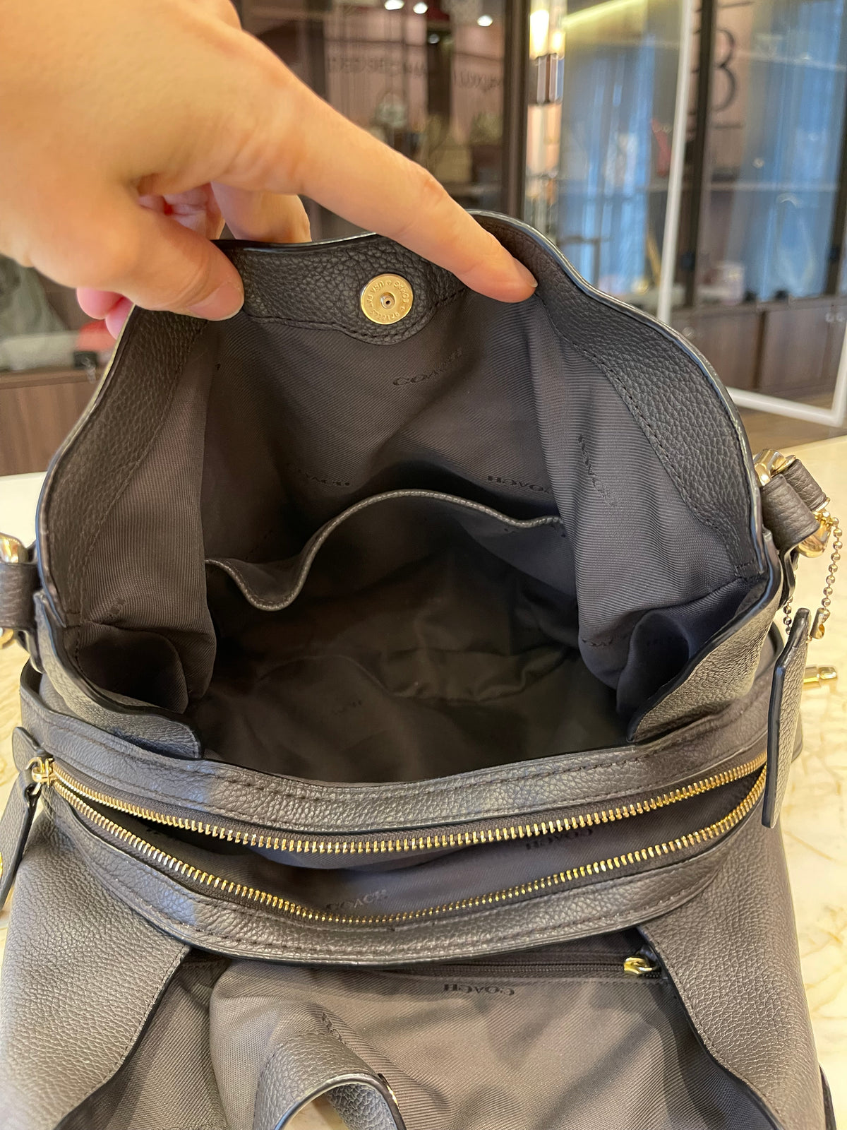 Coach Edie 31 Shoulder Bag Marrom