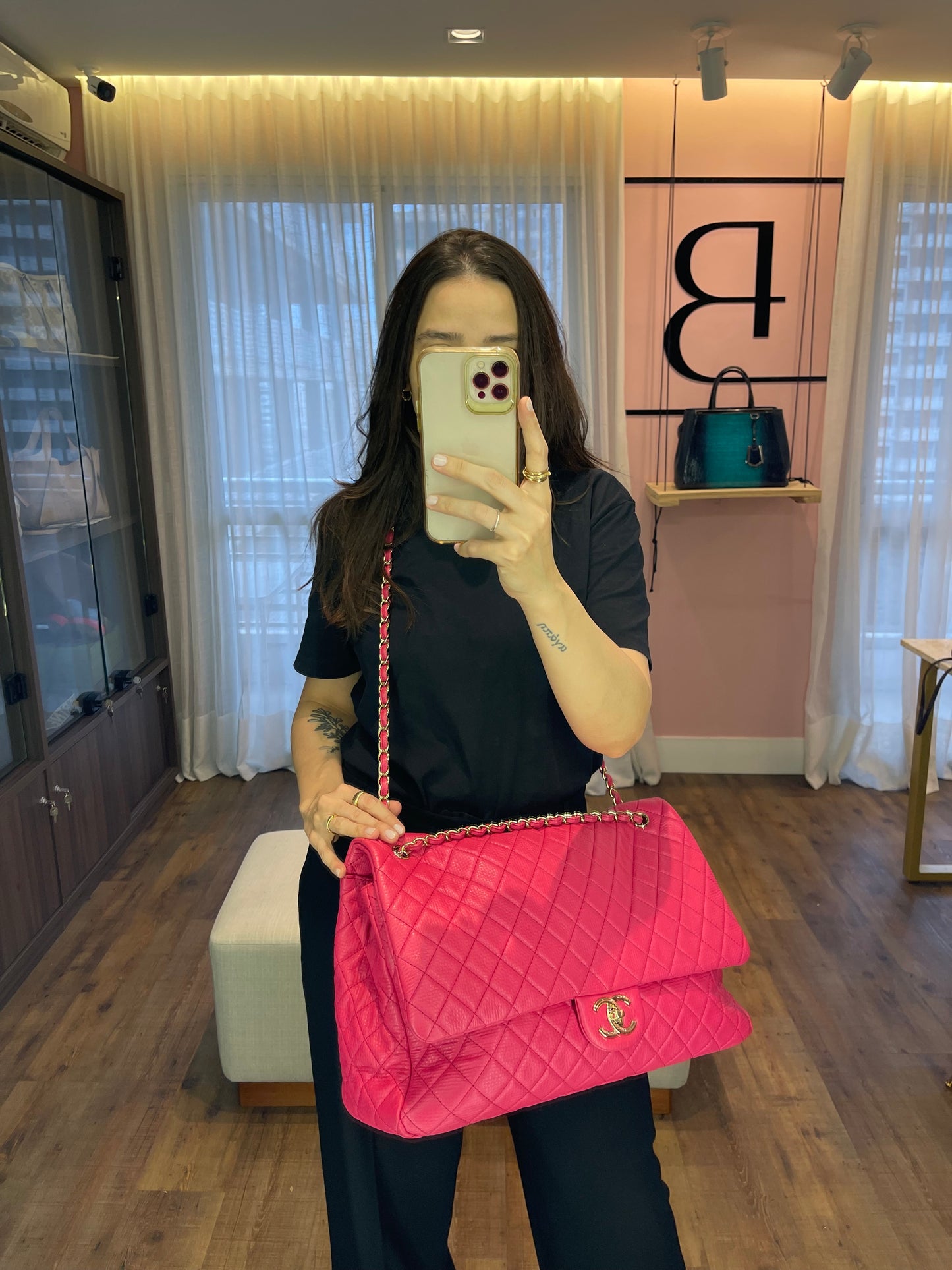 Chanel XXL Travel Classic Single Flap Rosa