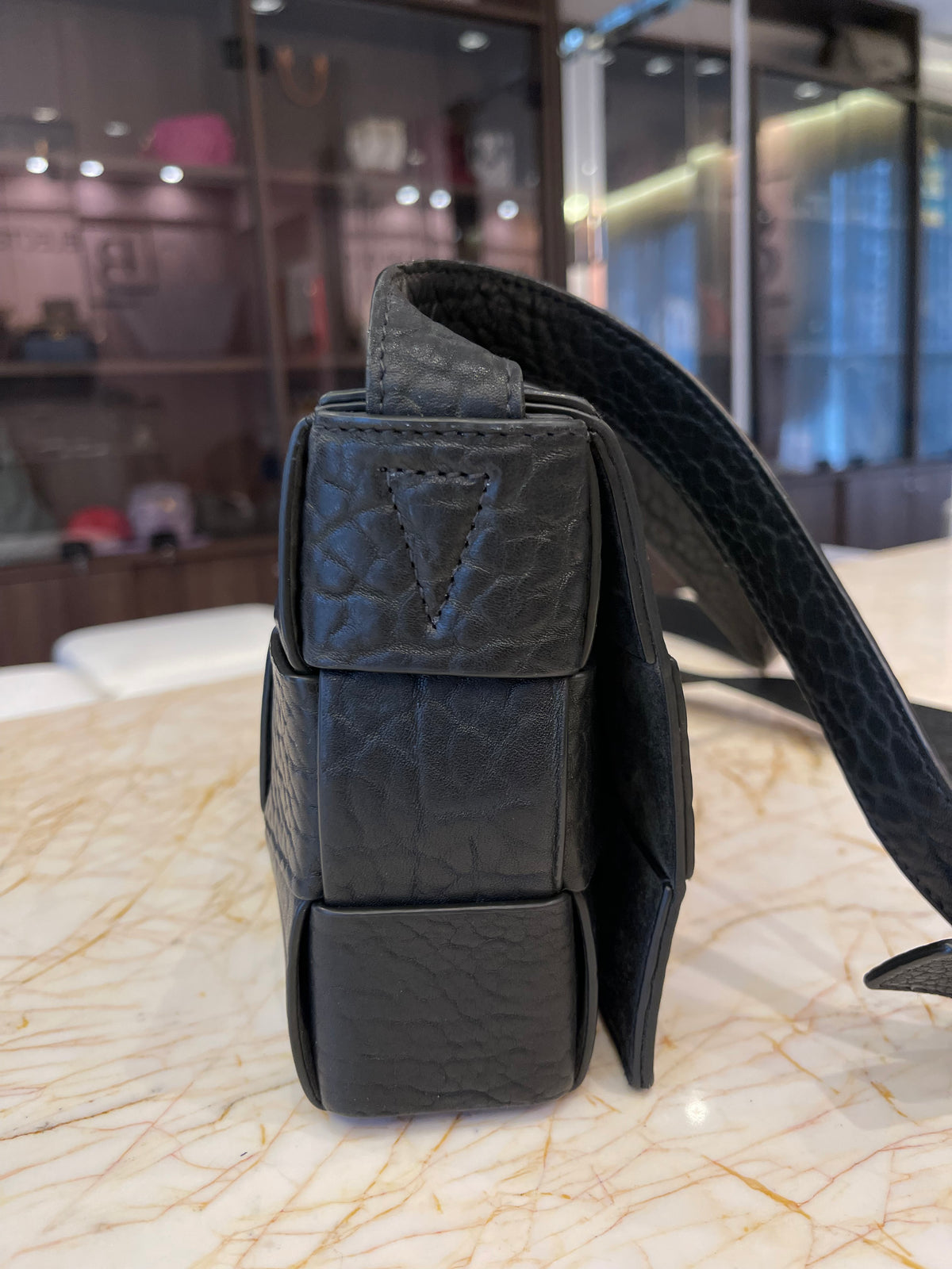 Bottega Veneta Cassette em Couro Texturizado