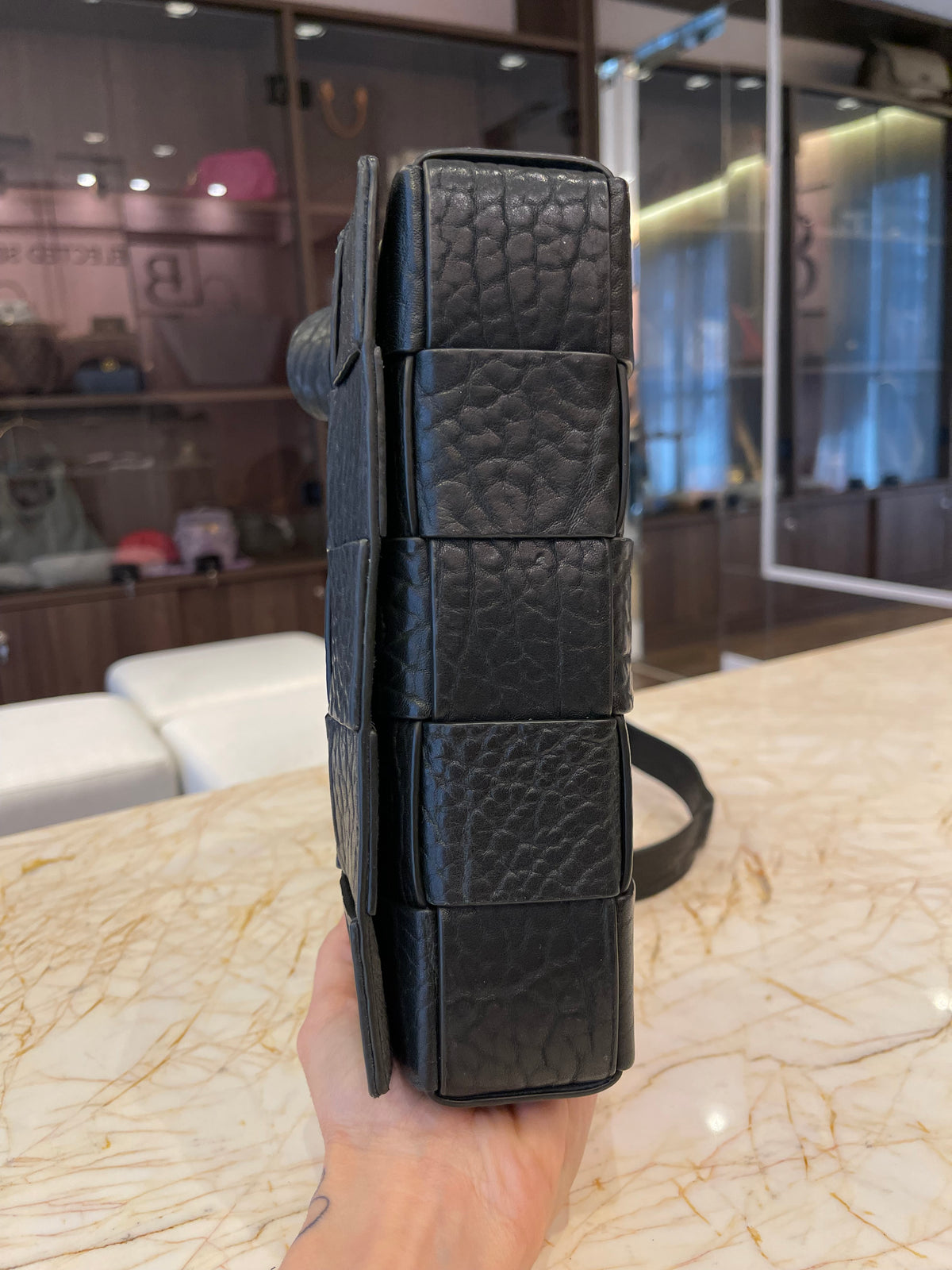 Bottega Veneta Cassette em Couro Texturizado