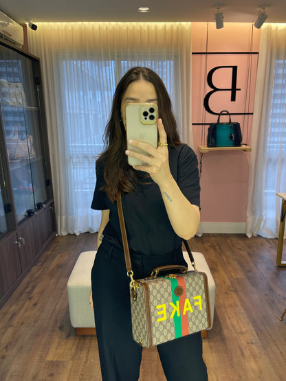 Gucci GG Supreme Fake/Not Suitcase