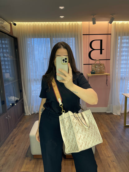 Coach Field Horse and Carriage Tote Bag