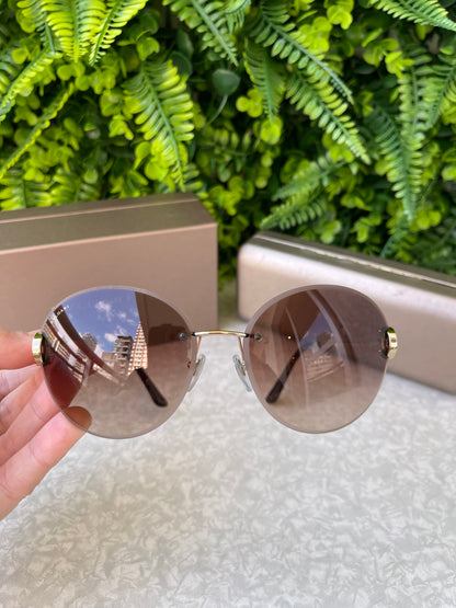 Óculos de Sol Bvlgari Round Frame