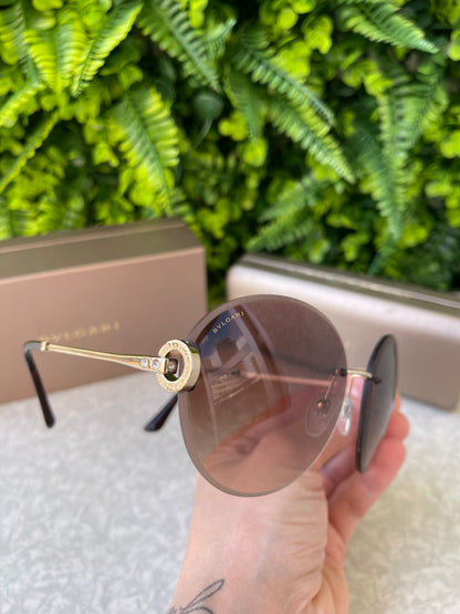 Óculos de Sol Bvlgari Round Frame