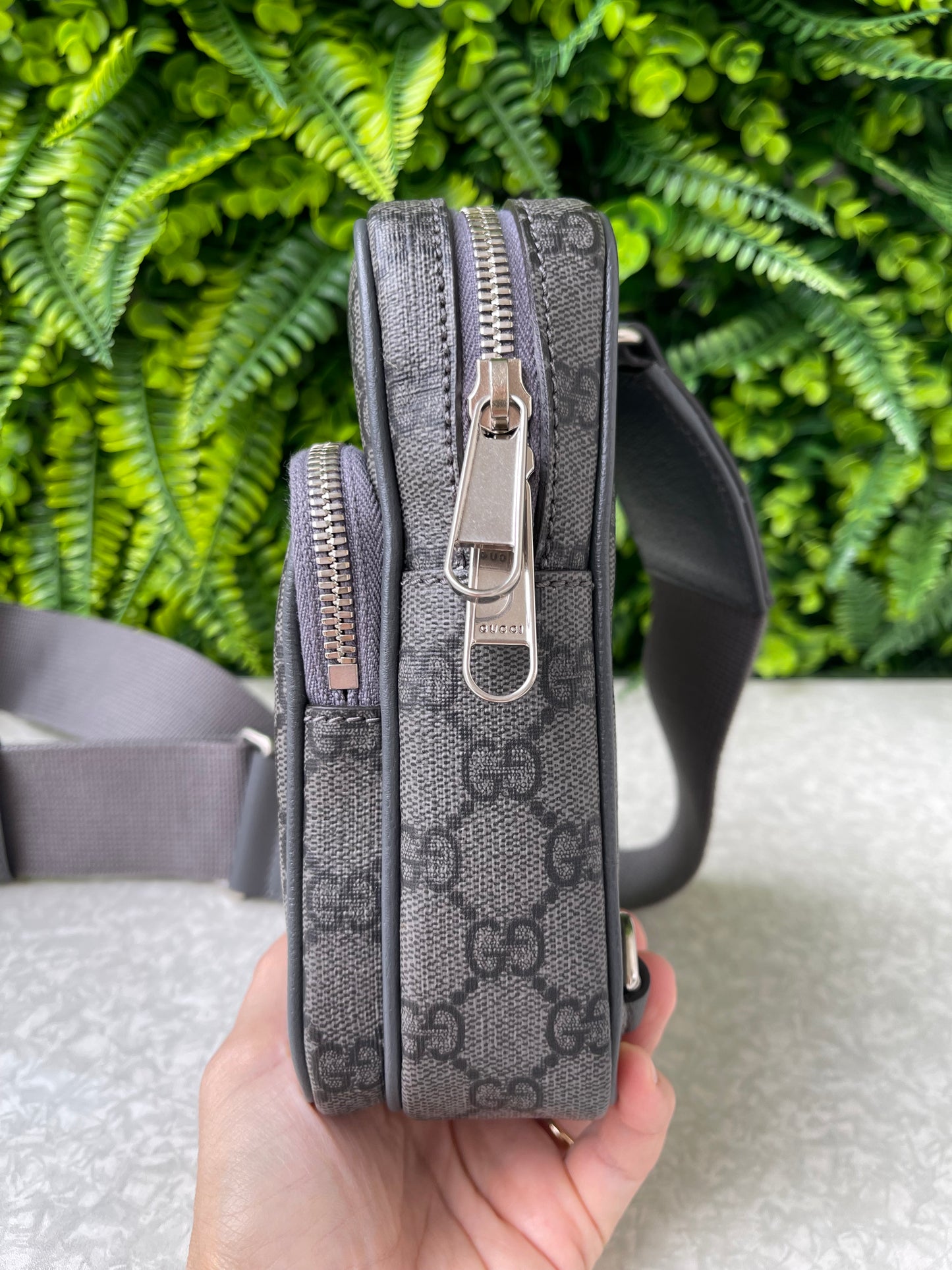 Gucci Ophidia GG Mini Sling Bag