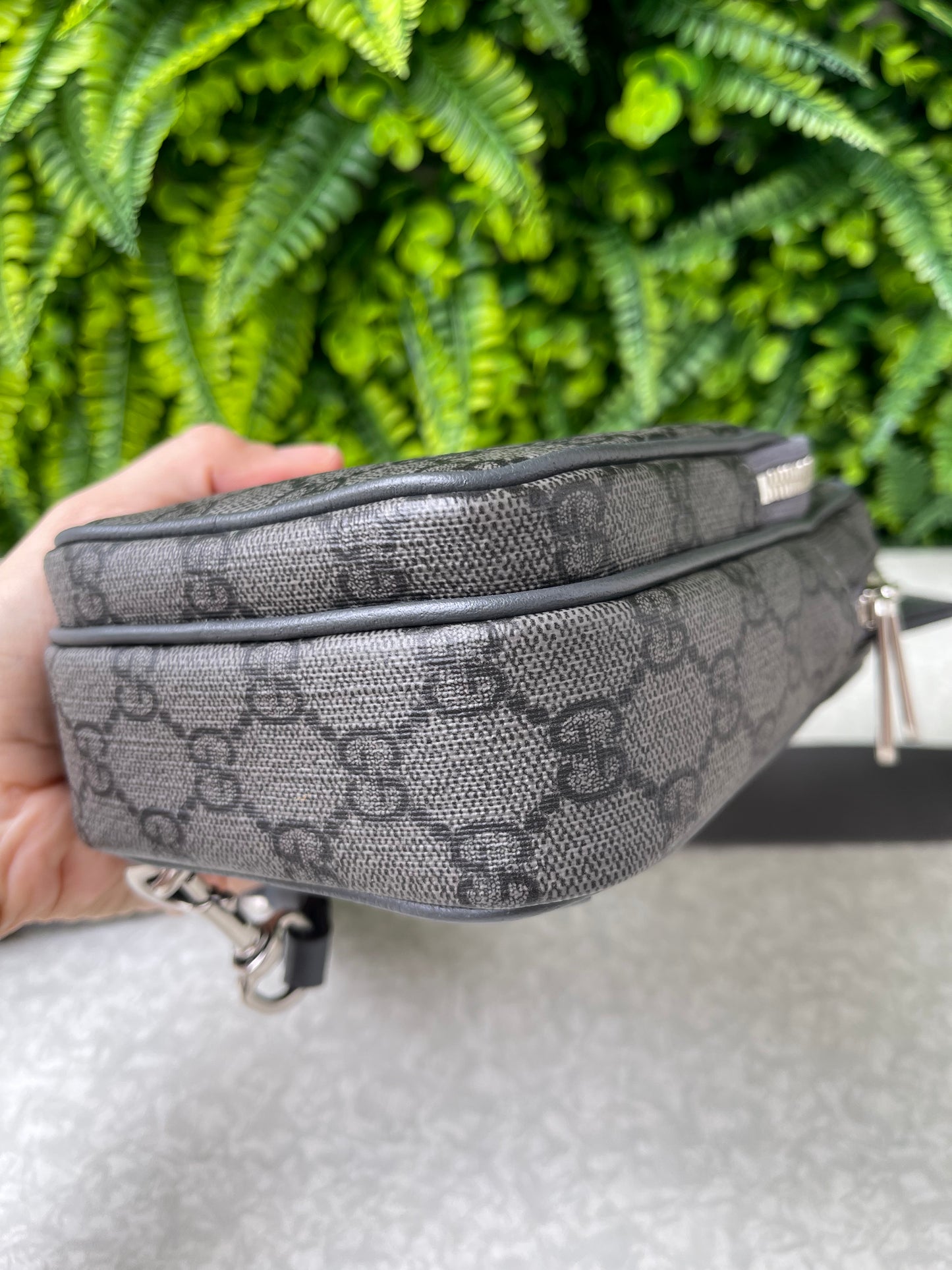 Gucci Ophidia GG Mini Sling Bag