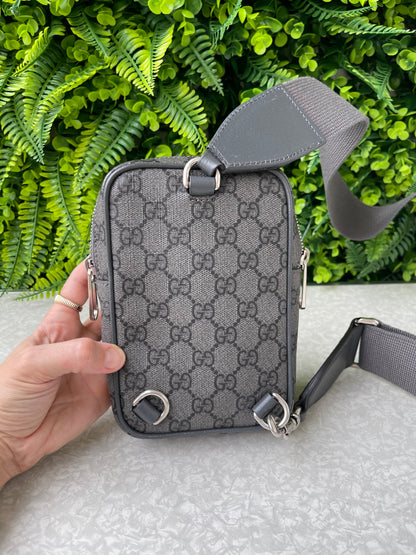 Gucci Ophidia GG Mini Sling Bag
