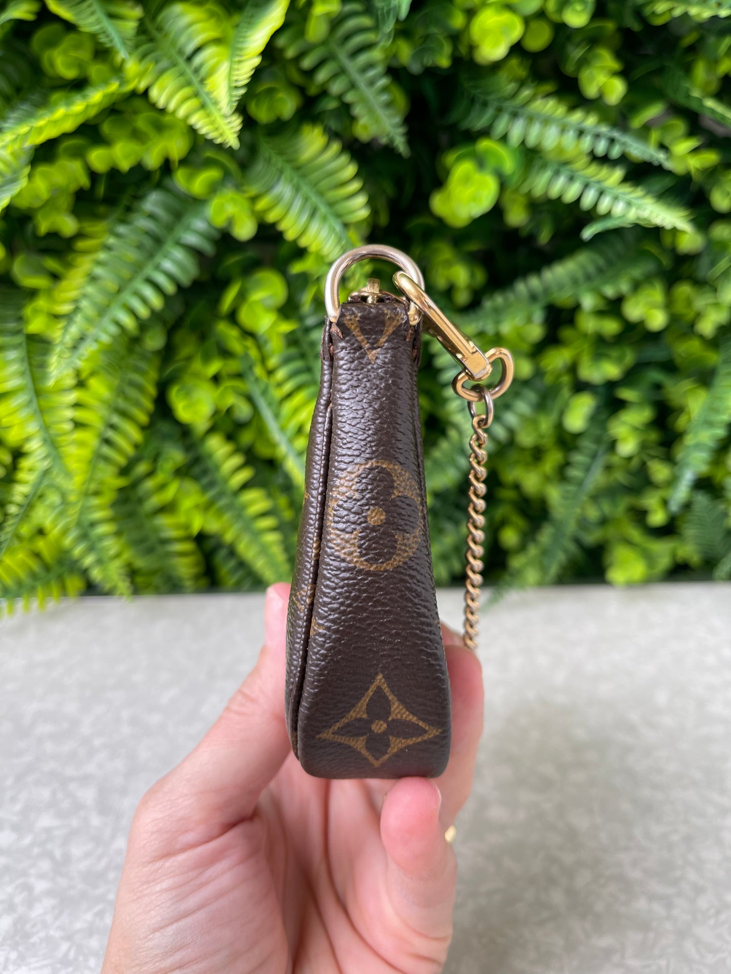 Louis Vuitton Mini Pochette Monogram