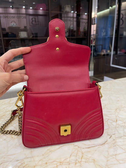 Gucci Marmont Mini Top Handle Vermelha