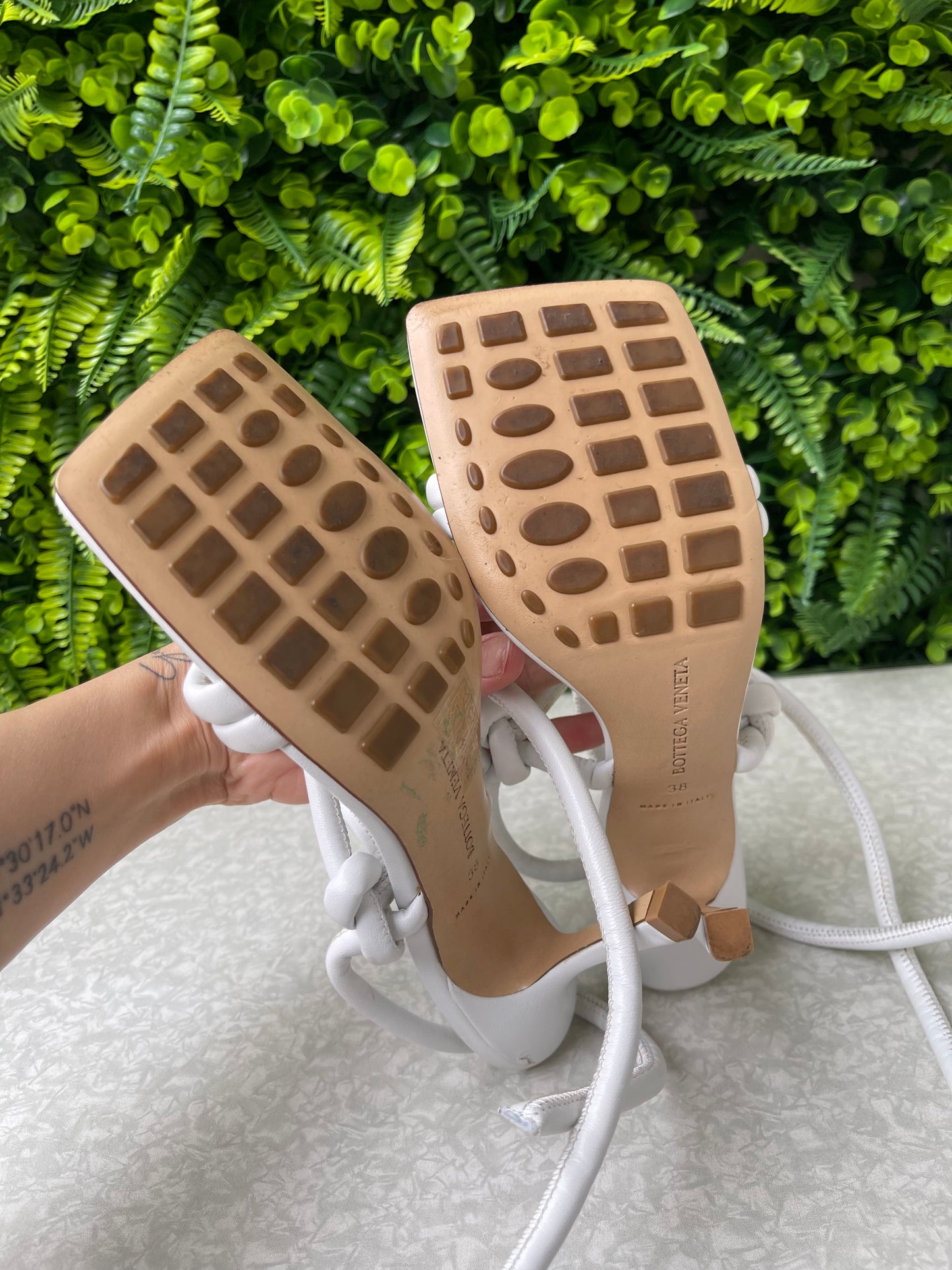 Sandália Bottega Veneta Knot Branca