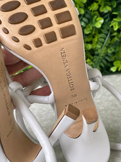 Sandália Bottega Veneta Knot Branca