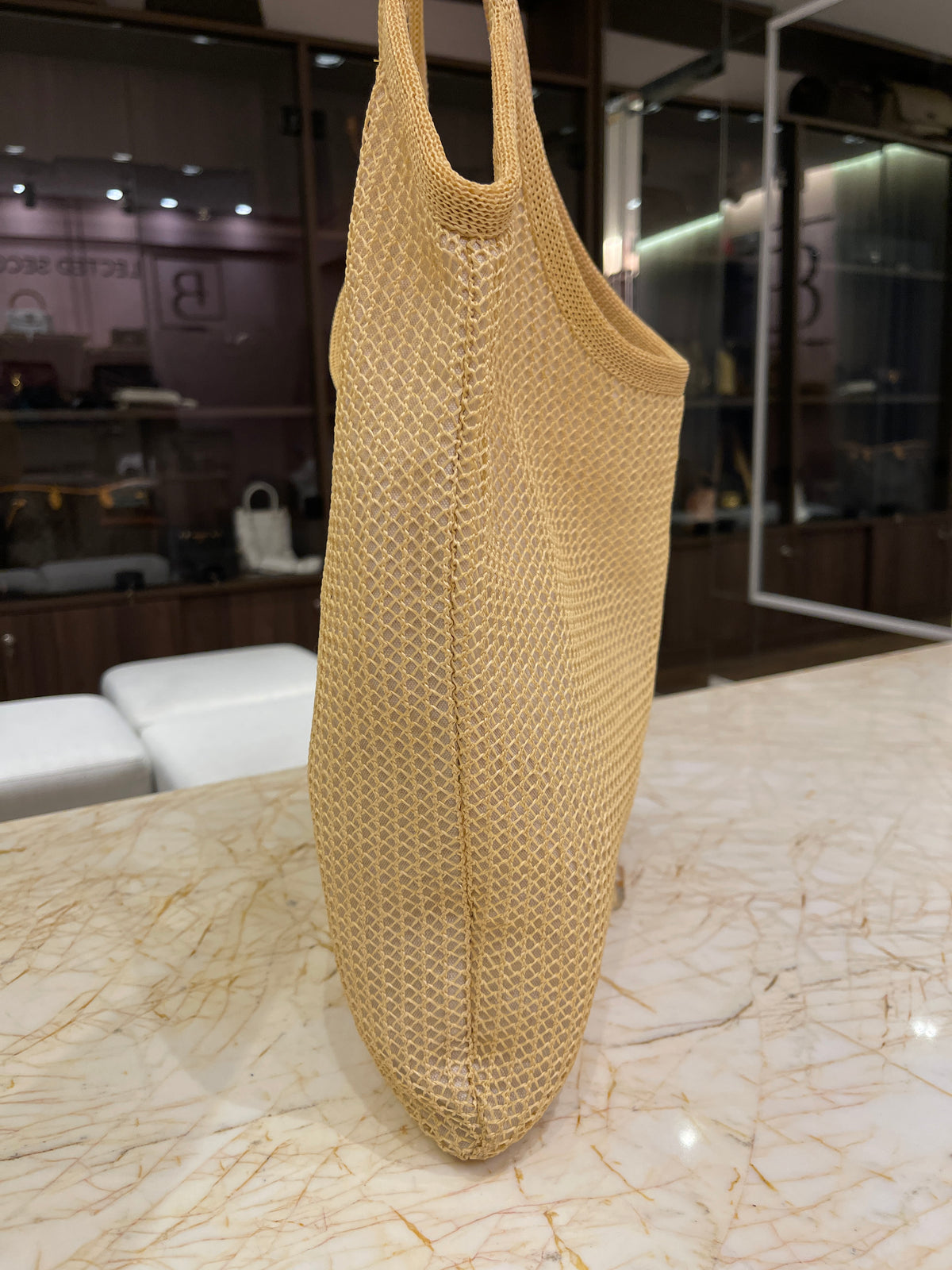 Miu Miu Ivy em Rafia Shoulder Bag