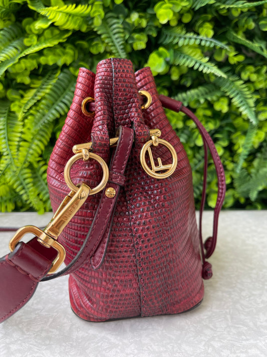 Fendi Mon Tresor Bucket Vermelha