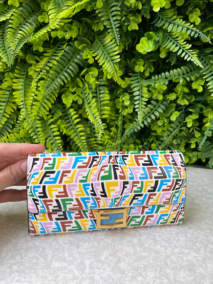 Carteira Fendi Baguette Vertigo Multicolor