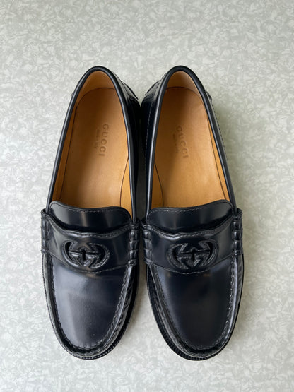 Mocassim Gucci Interlocking G Logo Leather Preto