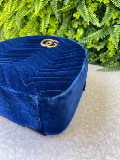Mochila Gucci Marmont Dome Velvet Azul