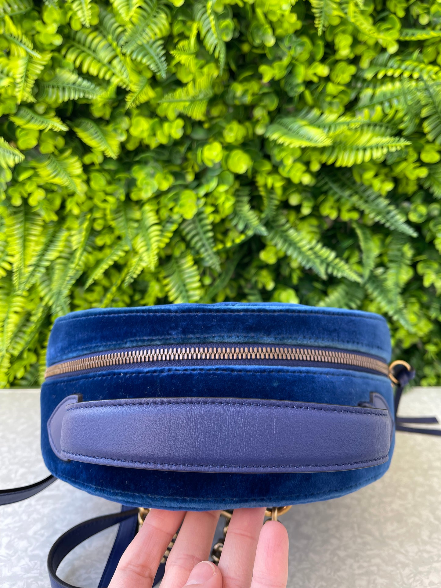 Mochila Gucci Marmont Dome Velvet Azul