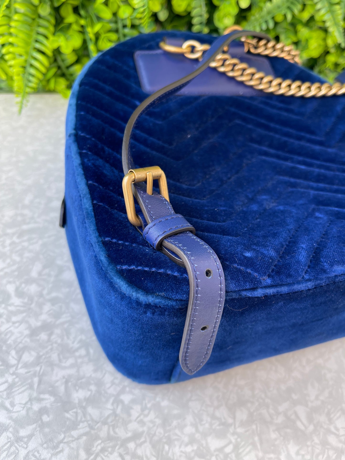 Mochila Gucci Marmont Dome Velvet Azul