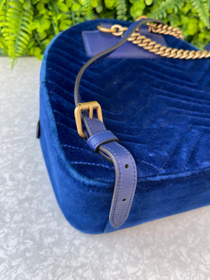 Mochila Gucci Marmont Dome Velvet Azul