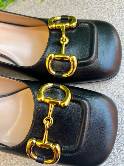 Sapato Gucci Salto Médio Horsebit Preto