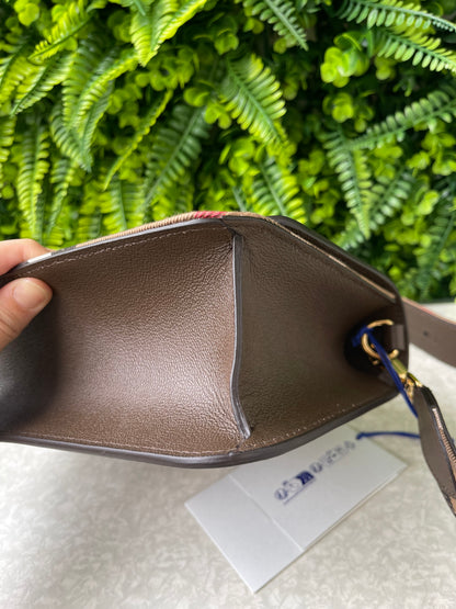 Burberry Mackford Check Marrom