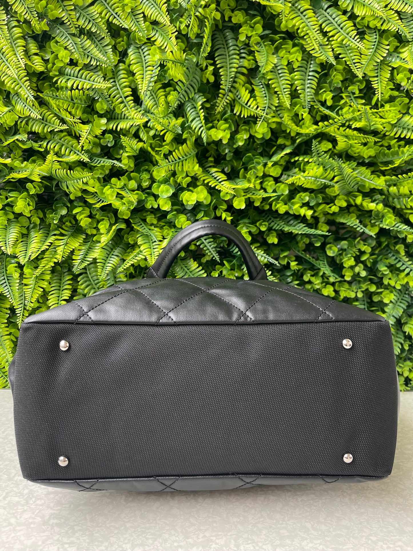 Chanel Tote Biarritz Preta