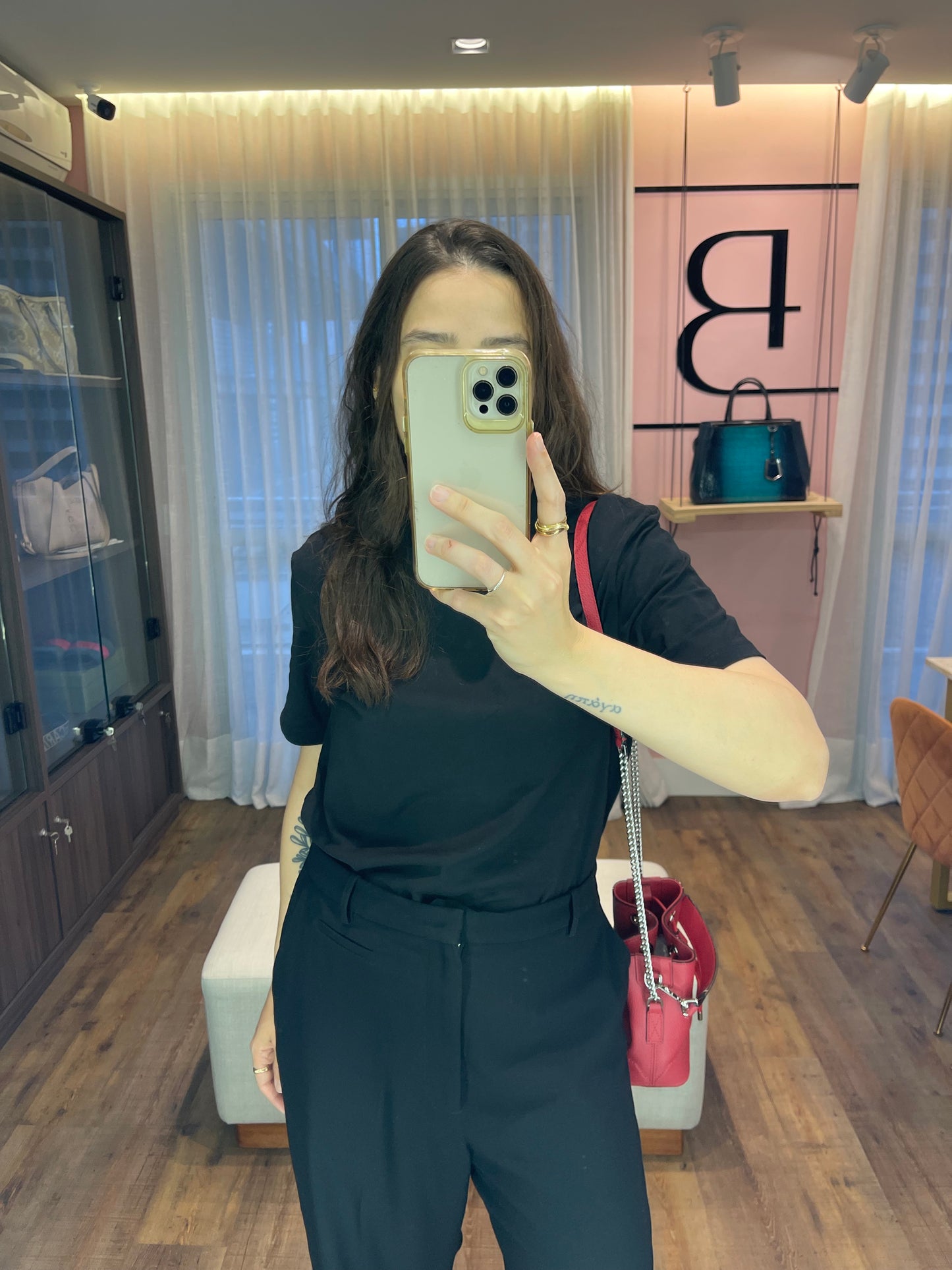 Lancel Mini Bucket em Couro Vermelho