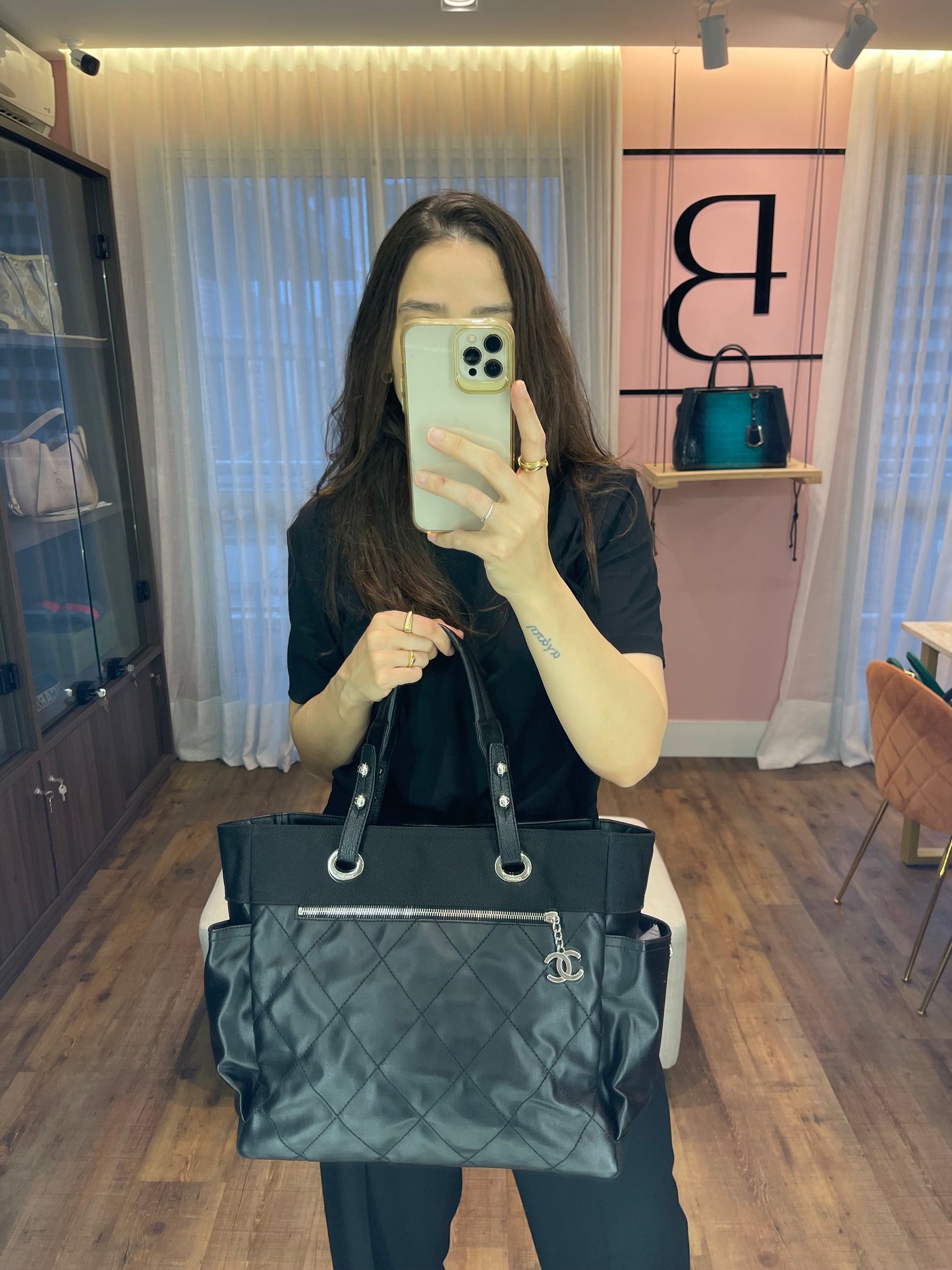 Chanel Tote Biarritz Preta