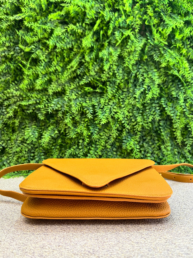 Bottega Small Mount Chain Bag Amarela