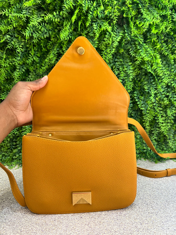 Bottega Small Mount Chain Bag Amarela