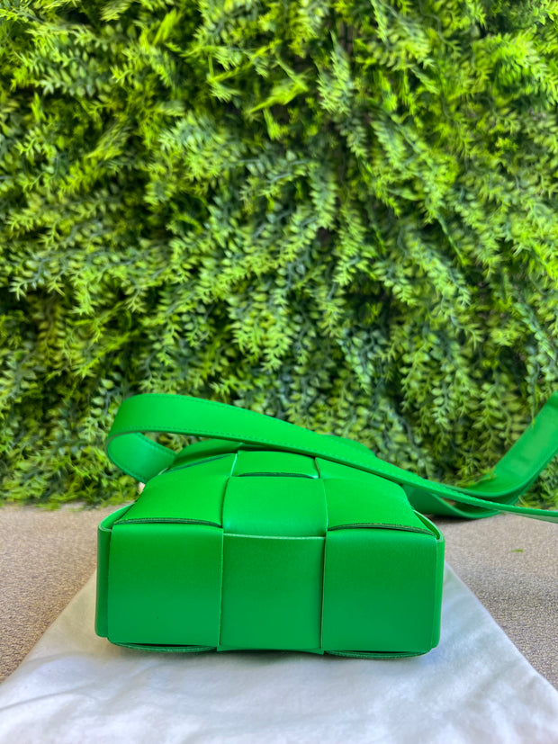 Bottega Veneta Intrecciato Cassette Verde