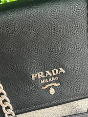 Prada Chain Preta