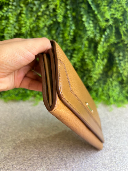 Carteira Burberry Marrom