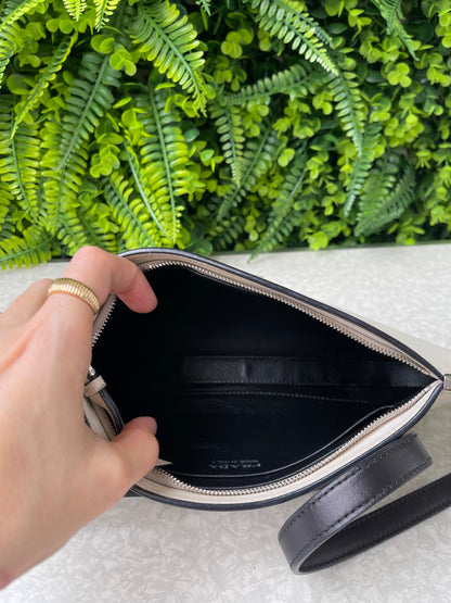 Prada Sidonie Leather Crossbody Branca