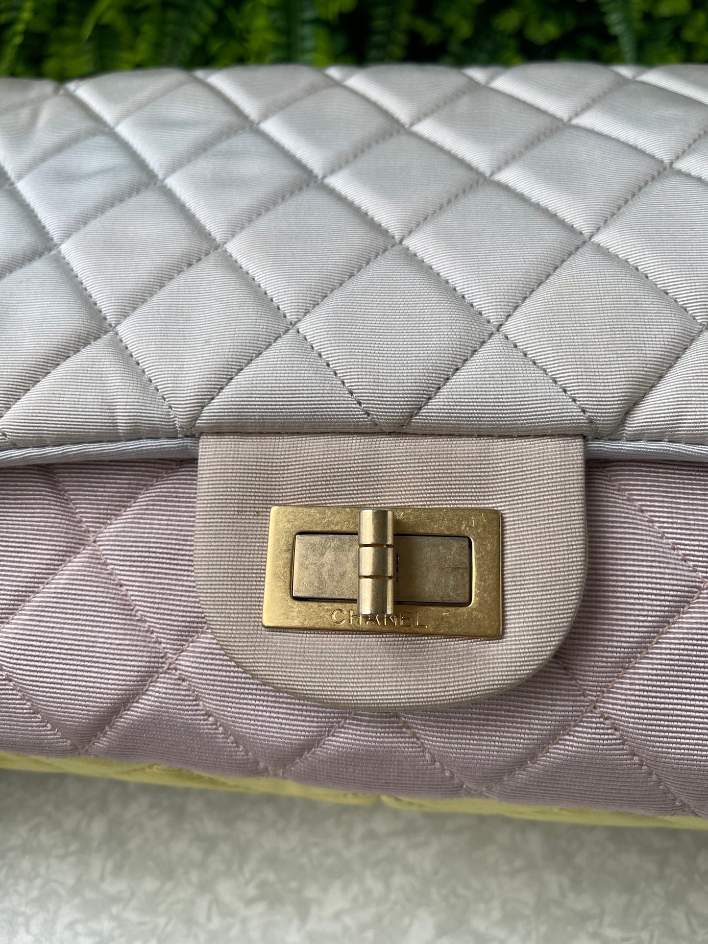 Chanel Reissue 2.55 Multicolour