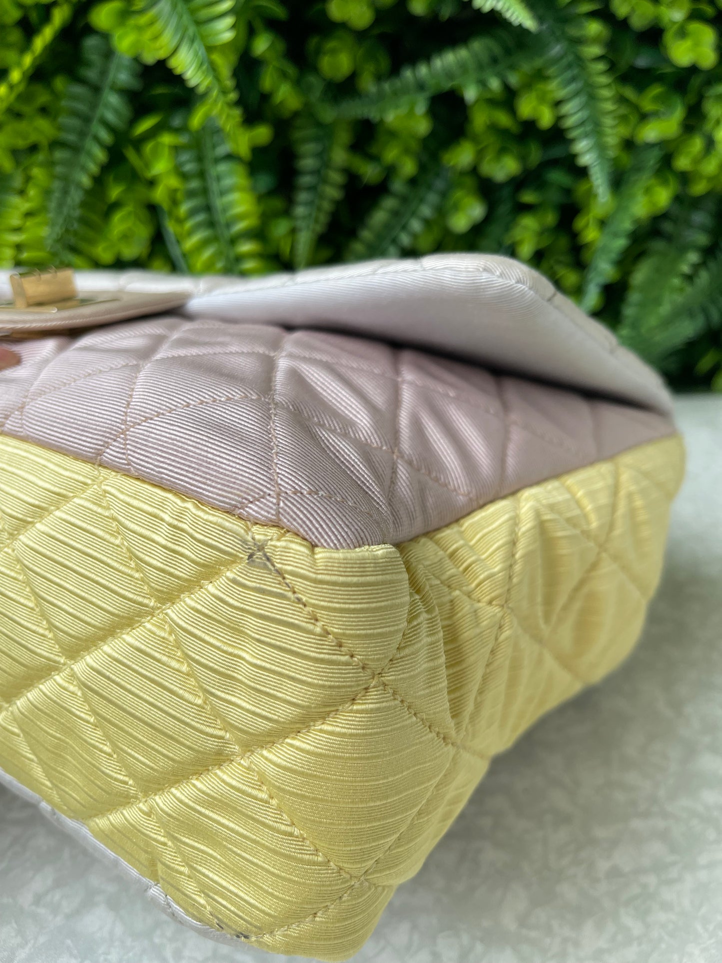 Chanel Reissue 2.55 Multicolour