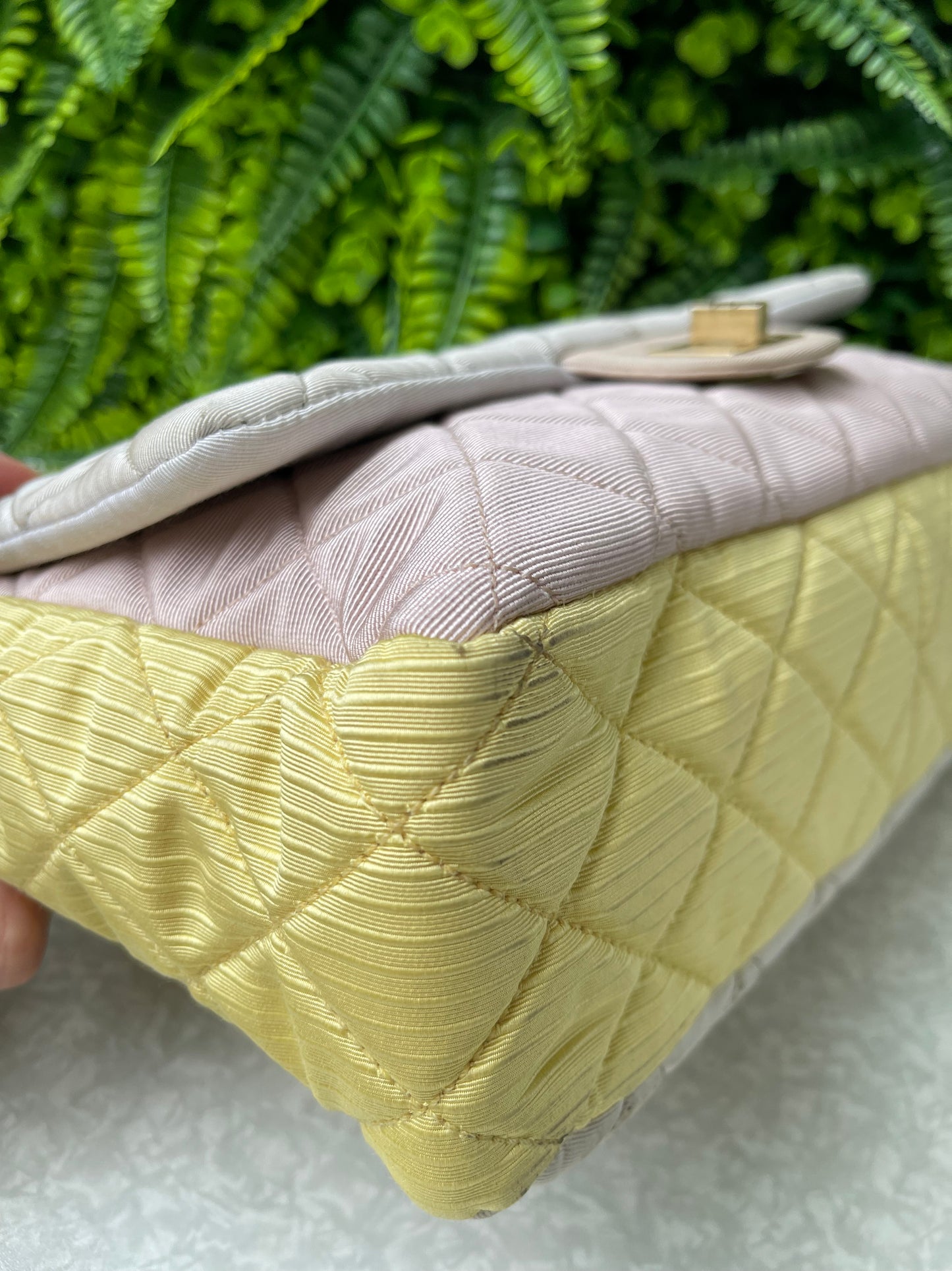 Chanel Reissue 2.55 Multicolour